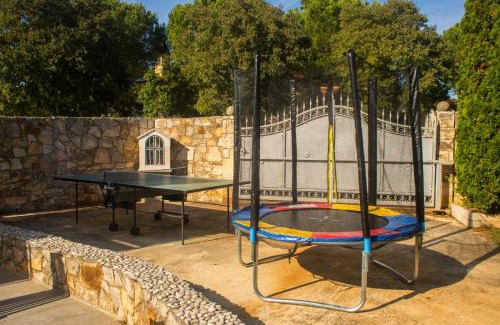 Matohanci Apartment | Apartments with Pool Villa Fjord