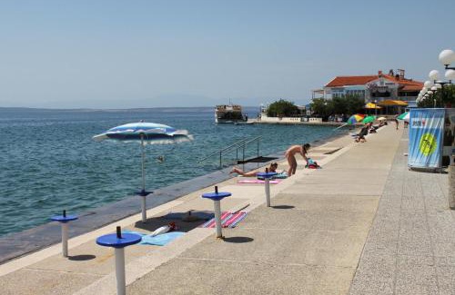 Selce Apartment | Apartments with WiFi Selce, Crikvenica - 5498