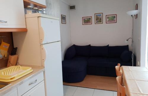 Sutivan Apartment | Apartments with WiFi Sutivan, Brac - 17825