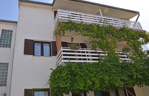 Tribunj Apartment | Apartments Zadro