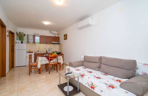 Zaton Apartment | Apartments Zarac