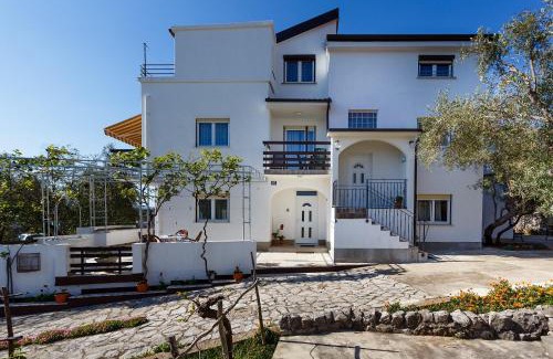 Brzac Apartment | Apartments Zarko