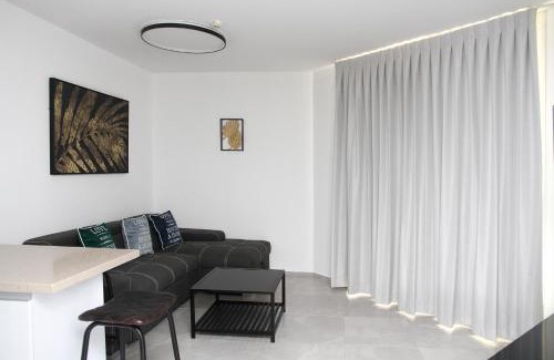 Bat Yam Apartment | Apartments4you Leonardo 17