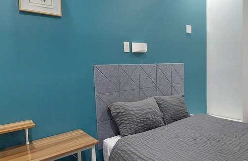 Gay Village Hotel | APD Hotel