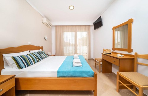 Potos Apartment | Aperito Studios