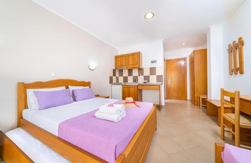 Potos Apartment | Aperito Studios
