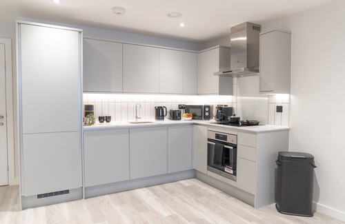 Bordesley Apartment | Apex Lofts Suite - 2 bed 2 Bath w/Rooftop Terrace