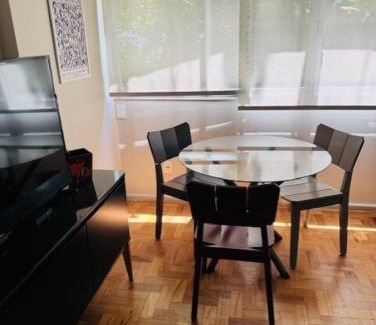Leblon Apartment | Apezinho 5 minutes from Leblon beach