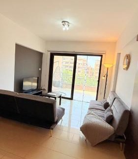 Aglantzia Apartment | Aphrodite Gardens Modern Apartment