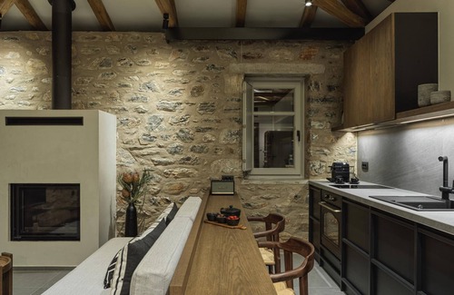 South Pelion Apartment | Aphrodite Suite by Peliva Nature Suites