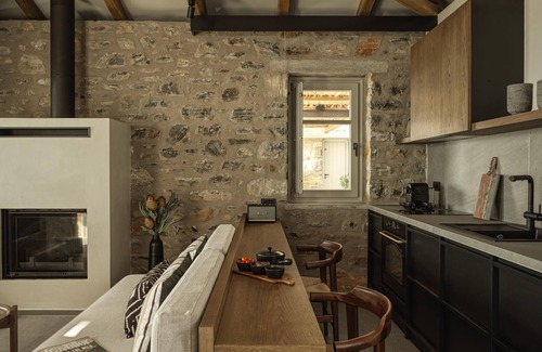 South Pelion Apartment | Aphrodite Suite by Peliva Nature Suites