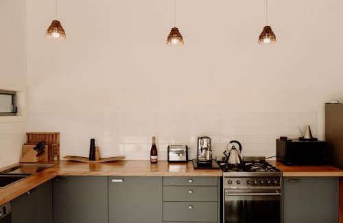 Friendly Beaches House | Aplite House
