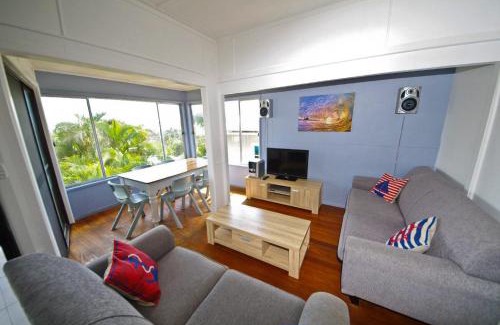 Crescent Head Apartment | Apollo 1, 9 Hodgson Street