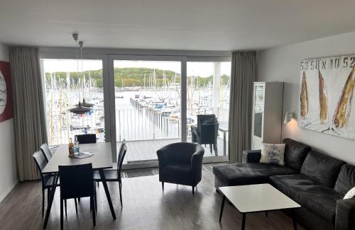 Travemuende Apartment | App 17 3-Zi Whg "Seeblick" am Passathafen Travemünde PVA017