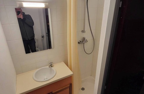 Val-Thorens Apartment | App. 6 pers. for rent in Val Thorens on the slopes. Very well located.