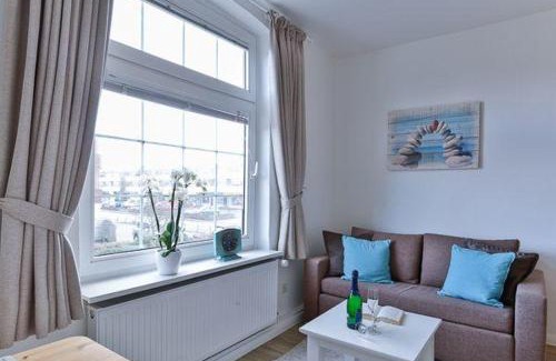 Wenningstedt-Braderup Apartment | App-8-in-strandnaher-Lage-Baederstil-Villa-in-Wenningstedt-Sylt