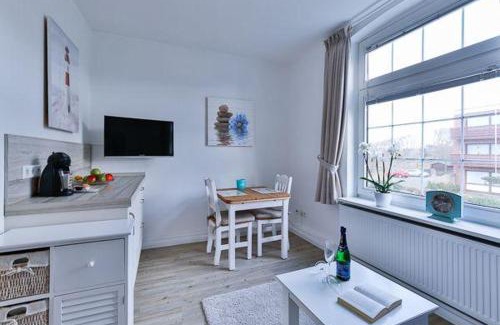 Wenningstedt-Braderup Apartment | App-8-in-strandnaher-Lage-Baederstil-Villa-in-Wenningstedt-Sylt