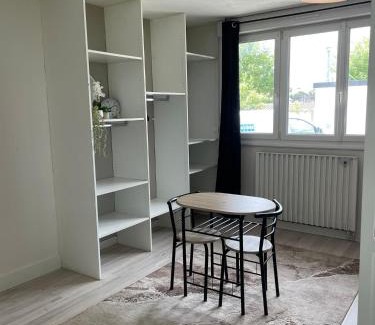 Saint-Jacques-de-la-Lande Apartment | Apparemment Rennes