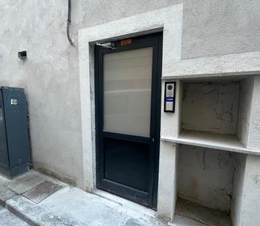 Albertville Apartment | Apparemment T2