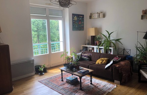 Quimperle Apartment | Apparently T3 bright, crossing, downtown walk, parking, beaches 15 min