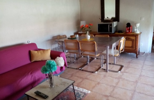 Saint-Ambroix Apartment | Apparently with swimming pool