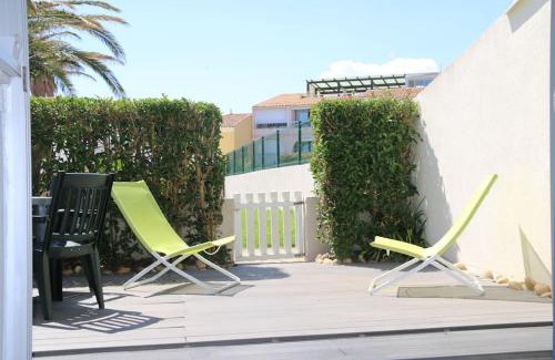 Naturist Village Apartment | Appart 109, Port Soleil au village naturiste