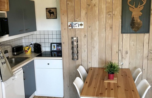 Puy-Saint-Vincent Apartment | APPART 6 PERS CLASS 2 ETOILES pied des pistes PUY ST VINCENT 1800
