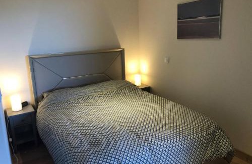 Arc-1600 Apartment | Appart cosy 3 pièces, ski-in/out, piscine & spa, 8-10 pers. - FR-1-461A-26