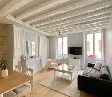 Fontainebleau Apartment | Appart'Hôtel -Le Bellifontain
