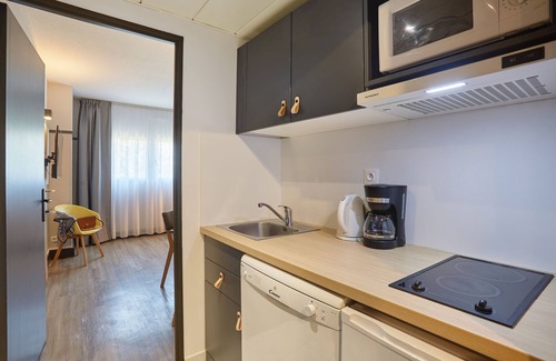 Couronne Urbaine Apartment | Appart Hotel Odalys City Aix en Provence L'Atrium