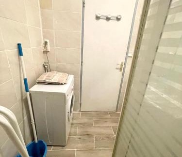 Evreux Apartment | Appart KarlMax