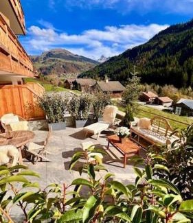 Saint-Jean-de-Sixt Apartment | Appart neuf Angélus, proche navette ski