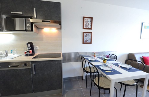 Concarneau Apartment | Appart.Standing *, sea view, 2/4 Pers.Piscine chauffée.Wifi