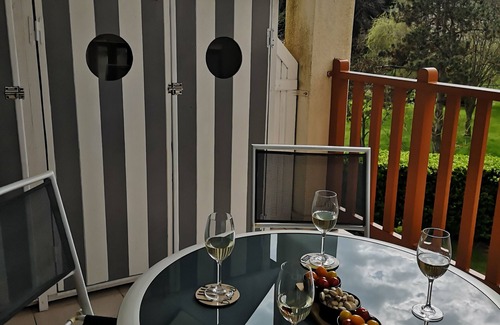 Bourgenay Apartment | Appart.t2 Avec vue lac ,150m de la Mer. Dans Village de Vacances 5 Piscines
