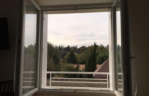 Jouy-en-Josas Apartment | Appart'Village N3 Jouy Proche HEC-RER C 500 m