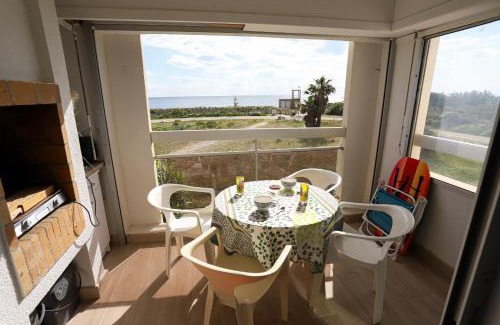 Saint-Cyprien Plage Apartment | Appart vue mer accès plage et piscine à 30m