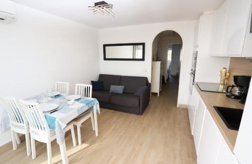 Saint-Cyprien Plage Apartment | Appart vue mer accès plage et piscine à 30m