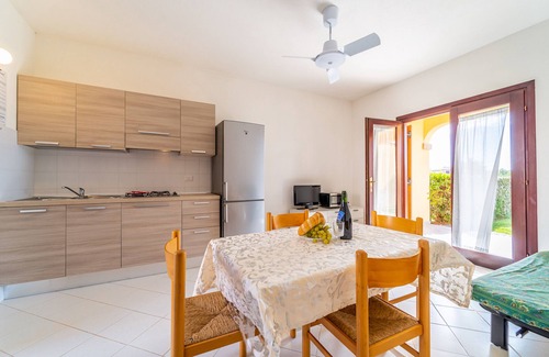 San Teodoro City Centre Apartment | Appartamenti Ambra a San Teodoro