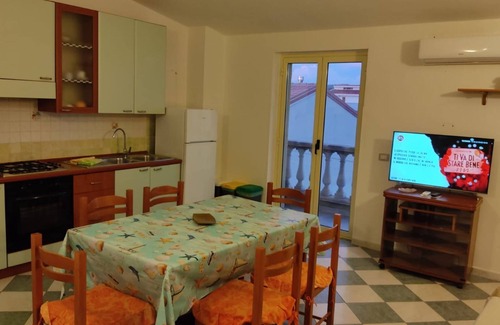 Le Castella Apartment | Appartamenti La Calabrese - Marmora