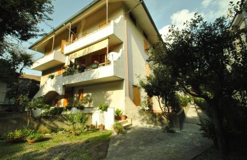 Castiglioncello Apartment | Appartamenti Pino Italico