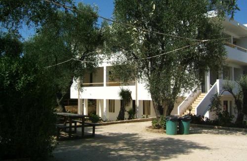 Montincello Apartment | Appartamenti Scialmarino Con Piscina