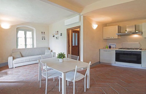 Pugliola Apartment | Appartamenti Vacanza Terre Di Liguria Trilocale Balcone 4 Pax
