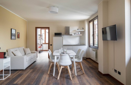 Acquaseria Apartment | Appartamento 10 - Two Bedroom Apartment, Sleeps 6
