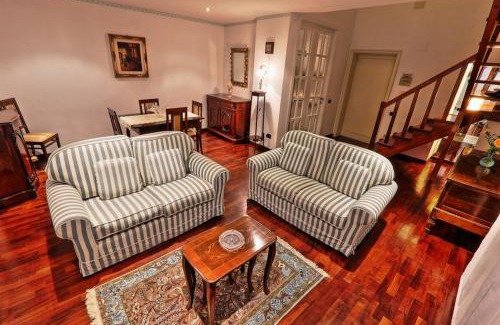 Fermo Apartment | Appartamento a Palazzo Vinci