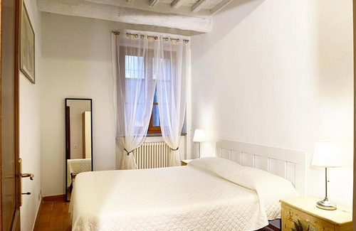 Siena Apartment | Appartamento con Piscina e Giardino a Siena
