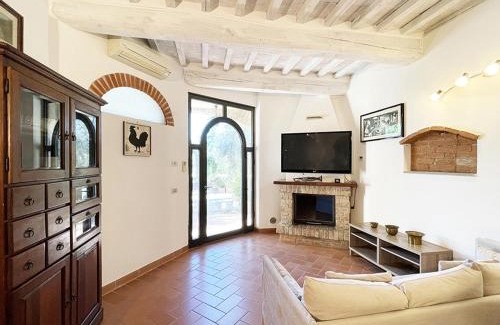 Siena Apartment | Appartamento con Piscina e Giardino a Siena