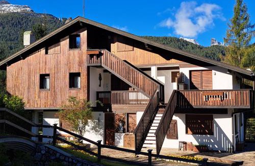 Cortina d'Ampezzo Apartment | Appartamento Croda