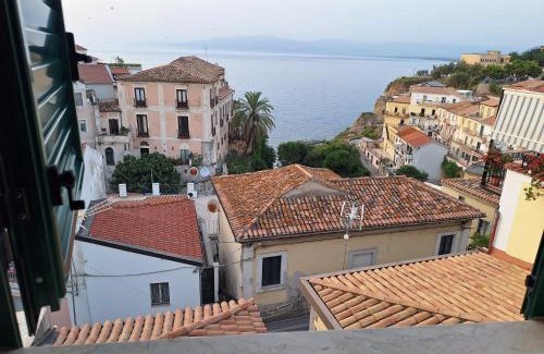 Pizzo Apartment | Appartamento degli Dei