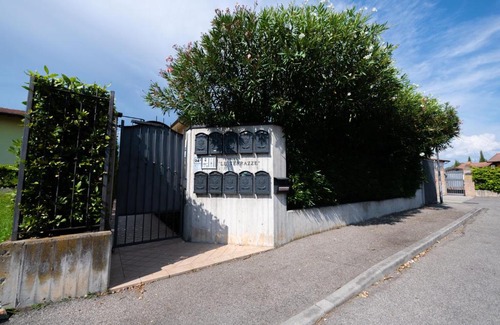 Manerba del Garda Apartment | Appartamento I Due Giardini
