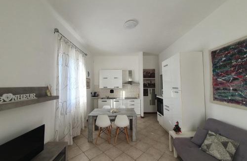 Parabiago Apartment | Appartamento in stazione Parabiago Piano 2